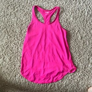pink workout top
